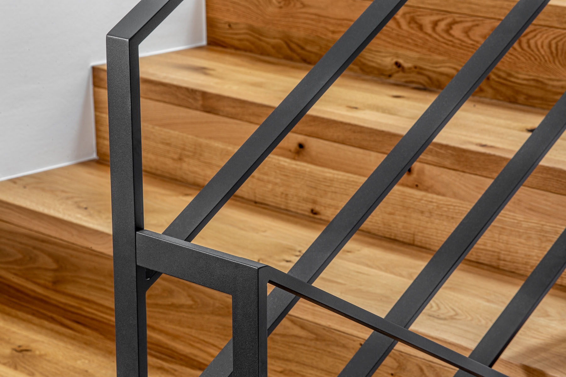 funktionelle-stahlgel-nder-f-r-ihre-treppe